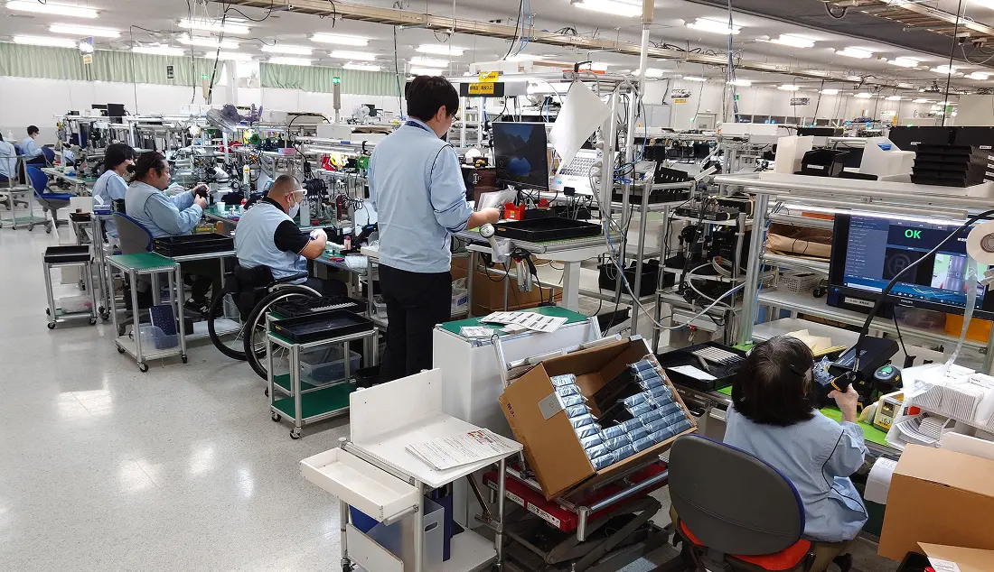 ソニー・太陽の製造現場の写真