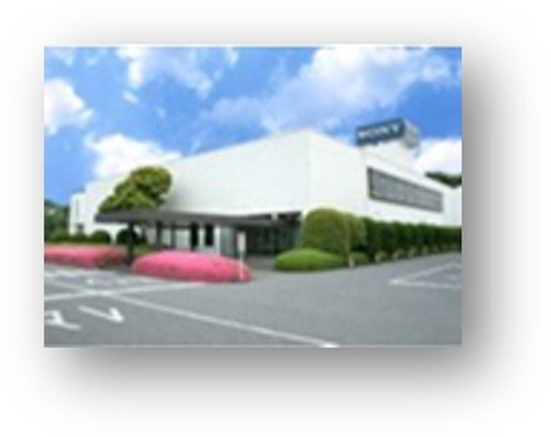EMC・無線コンサルティングの拠点である木更津サイトの外観。大規模な測定設備を完備し、高度な技術支援を提供する製造・検証拠点。