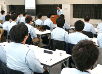 若手社員向け人材育成施策(階層別研修）